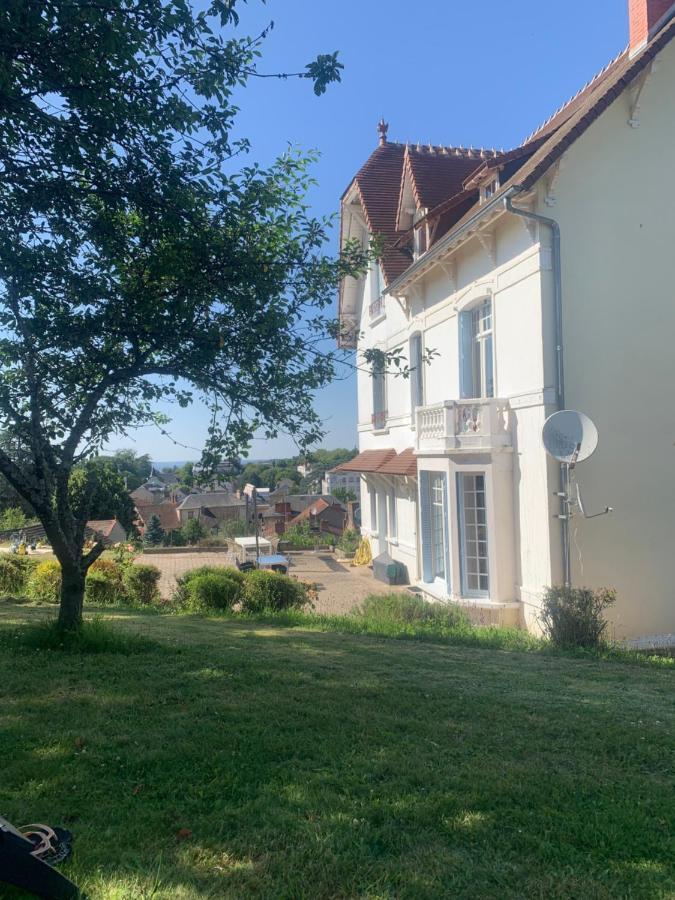 Holiday Home Villa Castel Marie Louise Néris-les-Bains Kültér fotó