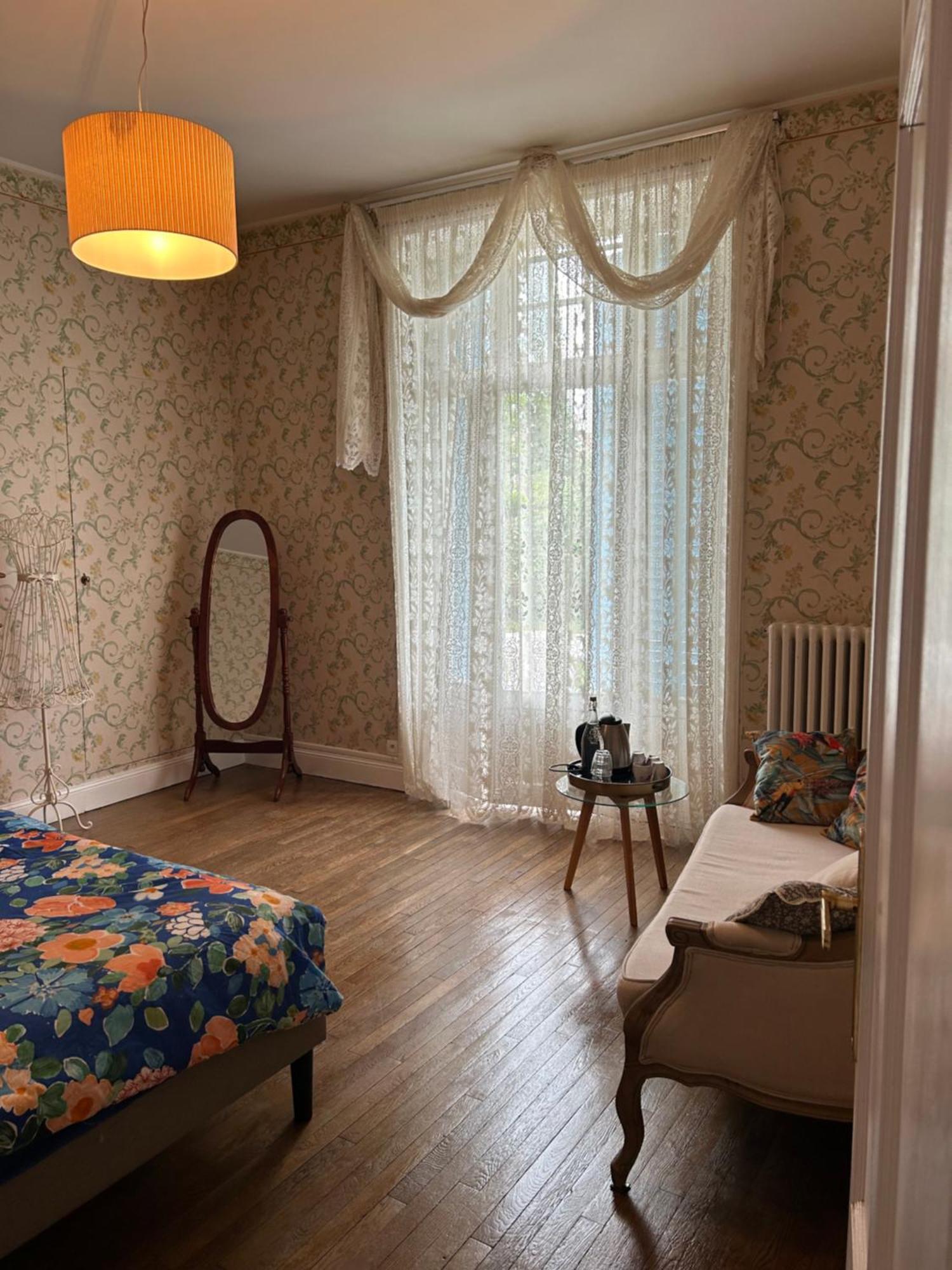Holiday Home Villa Castel Marie Louise Néris-les-Bains Kültér fotó